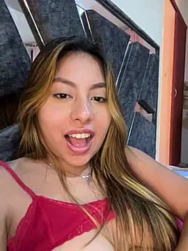 Emiily_joee_ live cam