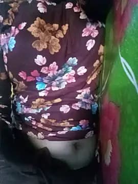 BreezySexyGirl69 live cam