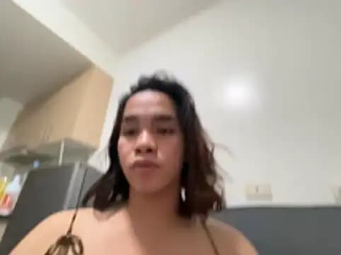 hotcumthalia live cam