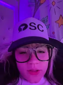 Cutiepiespanks live cam