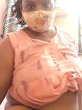 CUTE-LOVE-SWEETS live cam