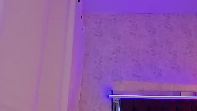july_quinzel live cam
