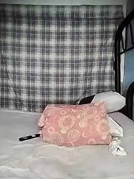 Athenas_23CM live cam