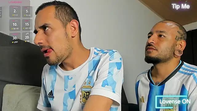 jhonyalzate2 live cam