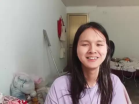 RebelAura live cam