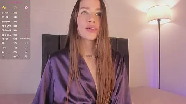 LynnSam_ live cam on Stripchat