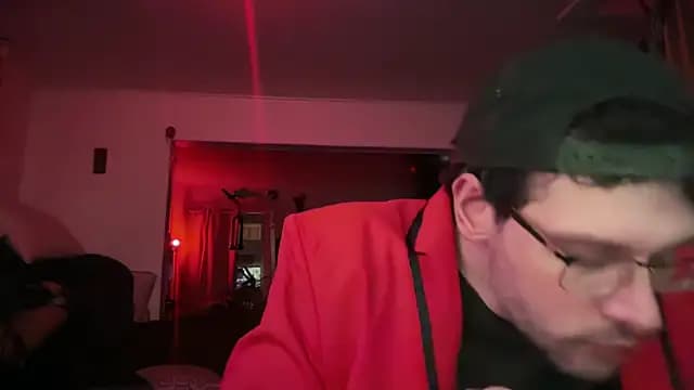 MasterDaddyCool live cam on Stripchat