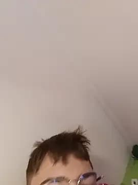 Max69690 live cam