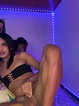 Tentacion_Milly live cam on Stripchat
