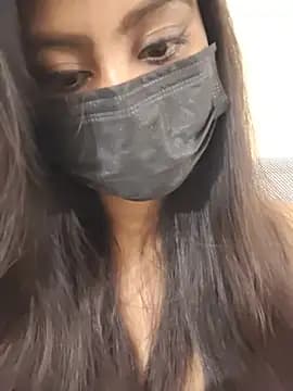 RAGNI-Love live cam