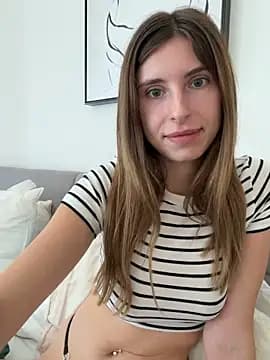 emma05 live cam