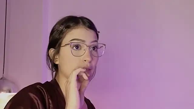 scarlethlux live cam