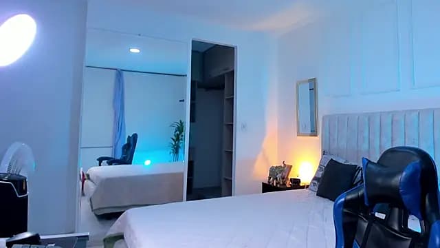 allison_mc live cam