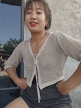 xinhxinh-cute live cam