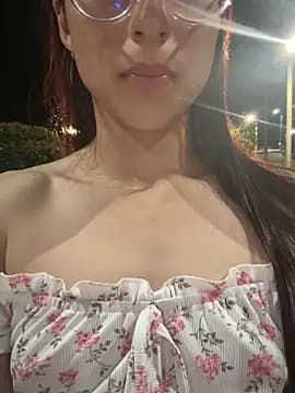 Debby_ryann live cam
