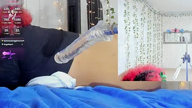 Ms__Dira live cam on Stripchat