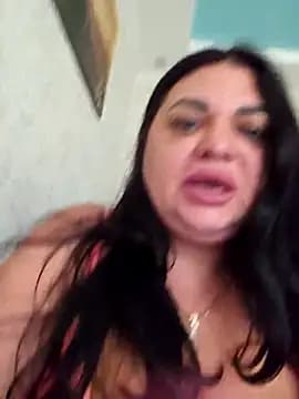 -CUTE-EVVIL live cam