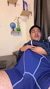 Ugh_Manux live cam