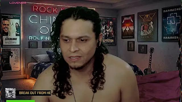 chino_roz live cam