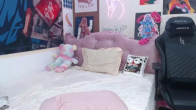 Icerebel live cam