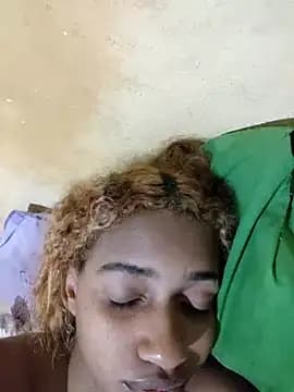 Barbiefox24 live cam