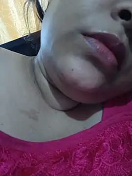 peu8 live cam