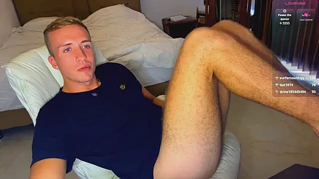tommy_cumfinger live cam