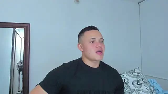KingLevi01 live cam