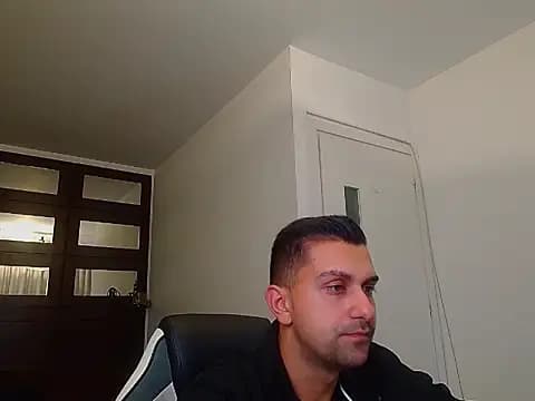 BryceReign live cam