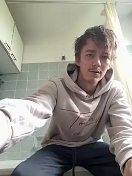 Toyjungee live cam on Stripchat