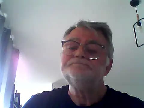 oura live cam