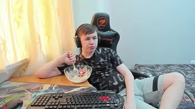 iliaskrislove live cam