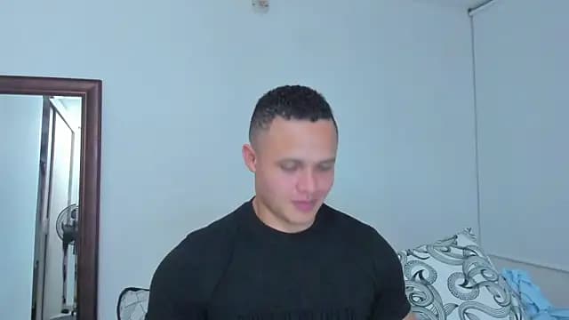 KingLevi01 live cam
