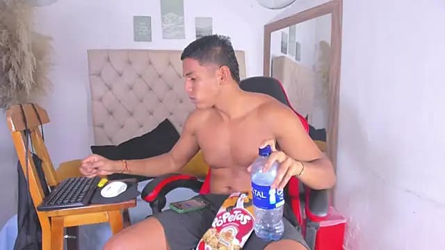 noah_sthone live cam