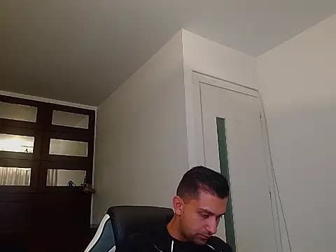 BryceReign live cam