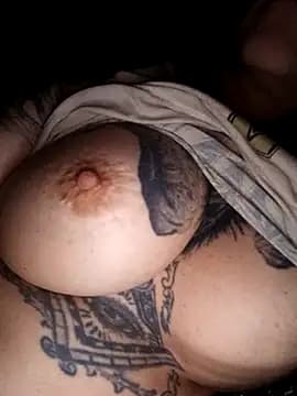 vamporasuccubus19777 live cam