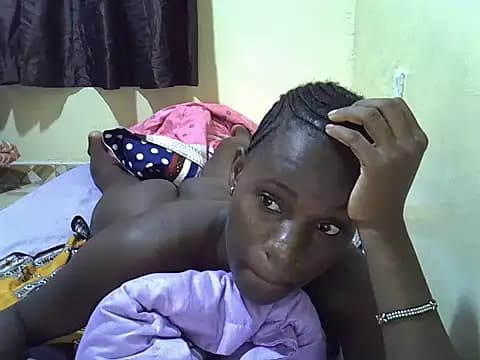 Gorgeous-maya live cam