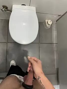 Turkishleo live cam