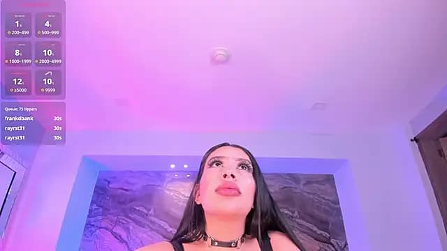 LeahLombardi_ live cam