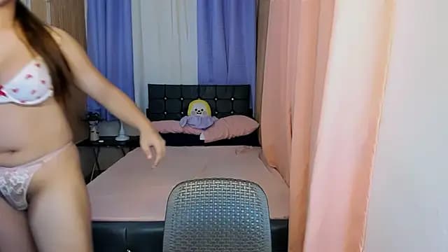 ameliamaureen live cam on Stripchat