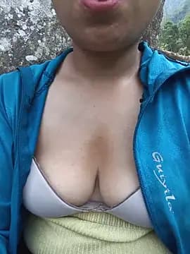venu00 live cam