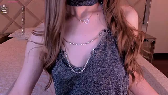 IsabellaMorettiX live cam