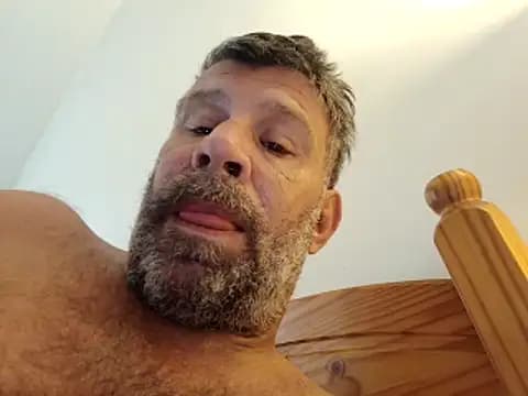 stud2512 live cam