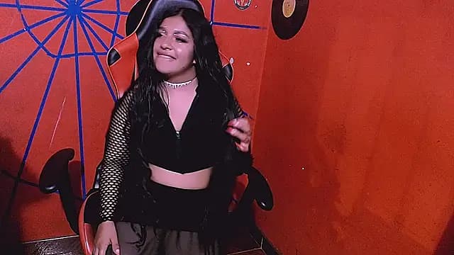 Loversonfire78 live cam