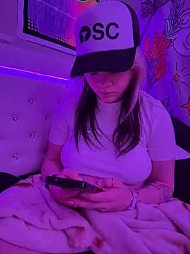 Cutiepiespanks live cam