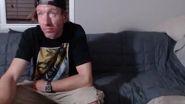 studlyhardwoodd live cam