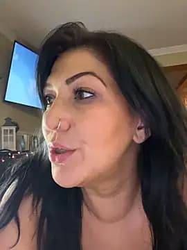 LittleMissEeve live cam