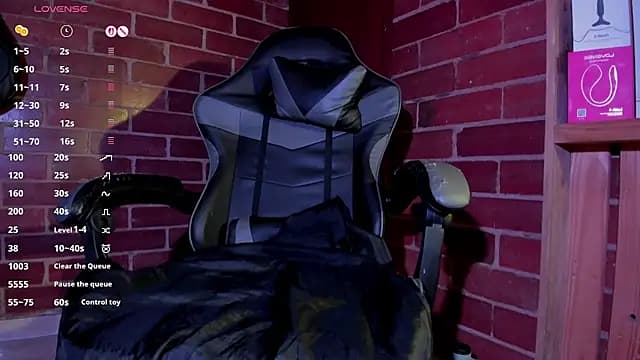 tyler_jones_ live cam