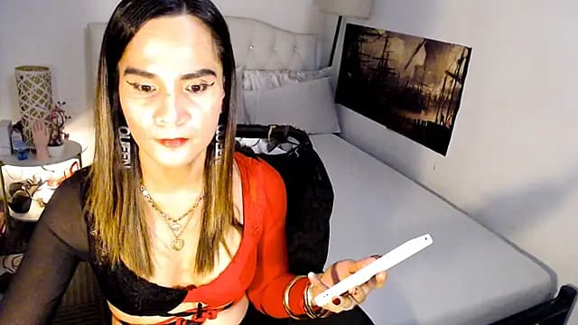 NinaDOM4CUM live cam