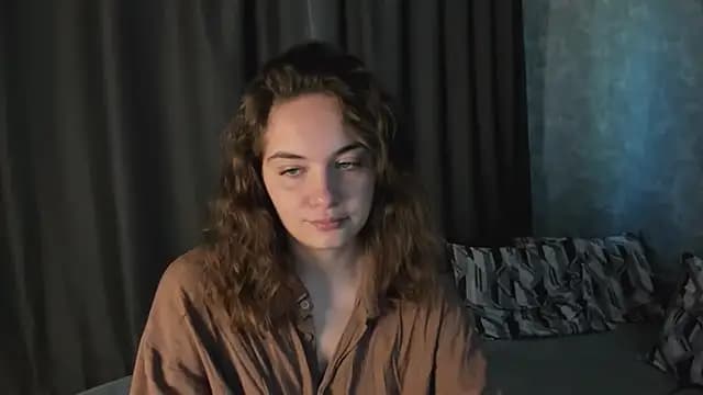KristinaLoison live cam